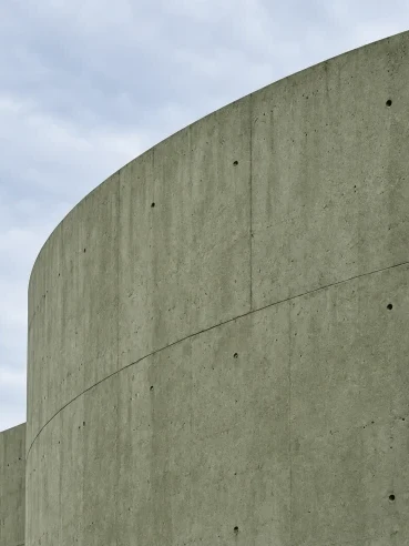 Curved concrete architecture
